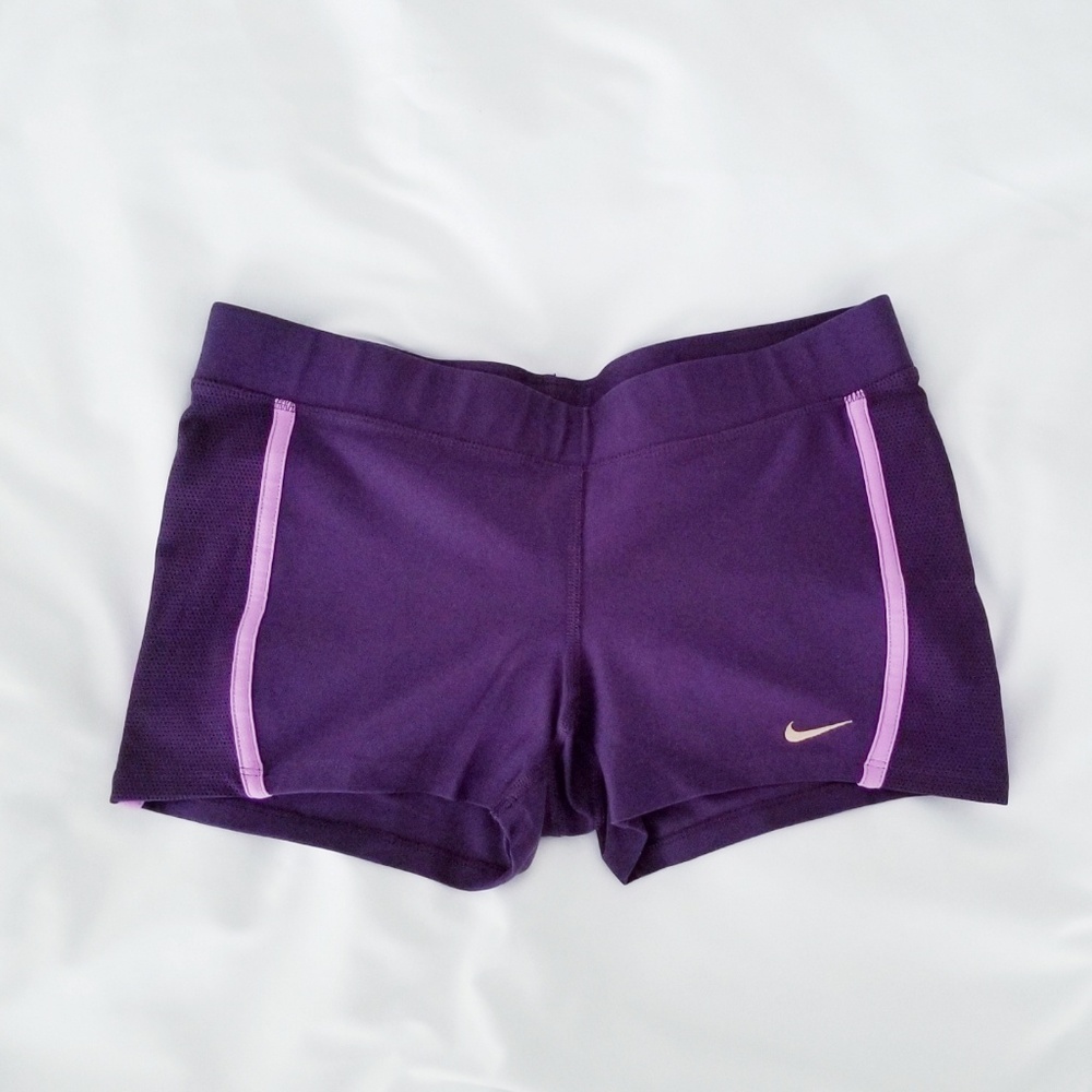 Small Nike Dri-fit 2" Side Mesh Short